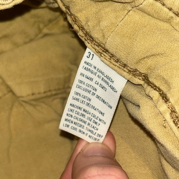 American Eagle Distressed Khaki Tan Shorts Paint Splatter Work Ware- Size 31 AEO - Picture 6 of 12